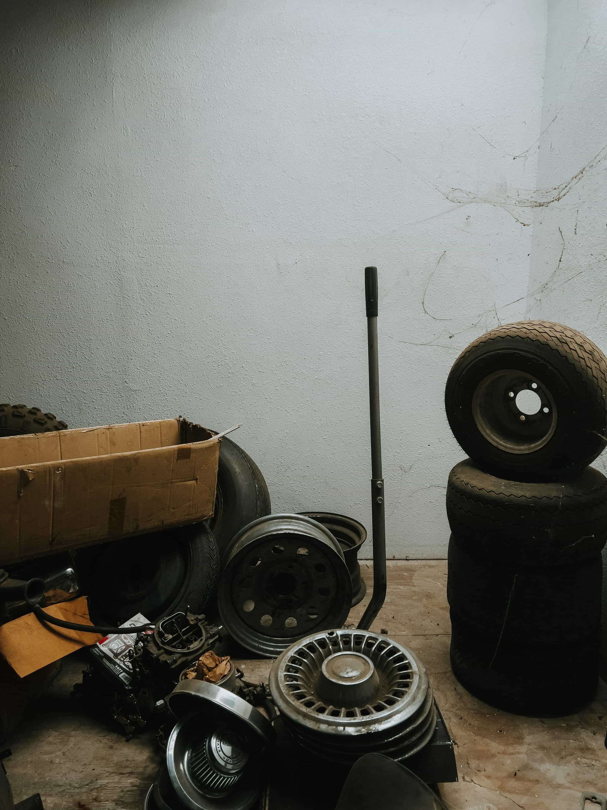 Tires / Wheels